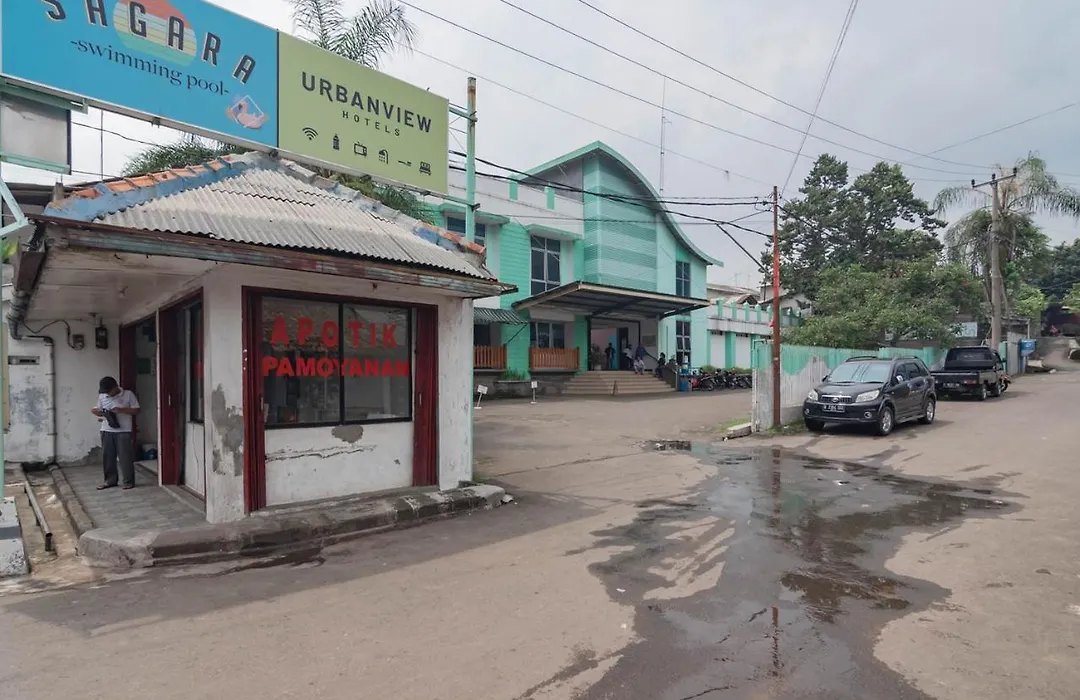 Urbanview Hotel Sagara Bogor-1